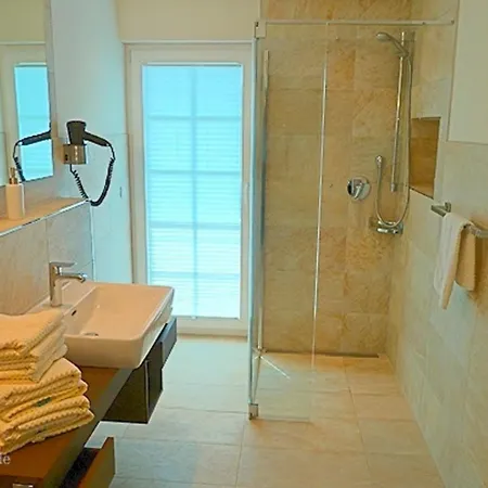 Apartment Strandresidenz Deichgraf 3 Born Zingst